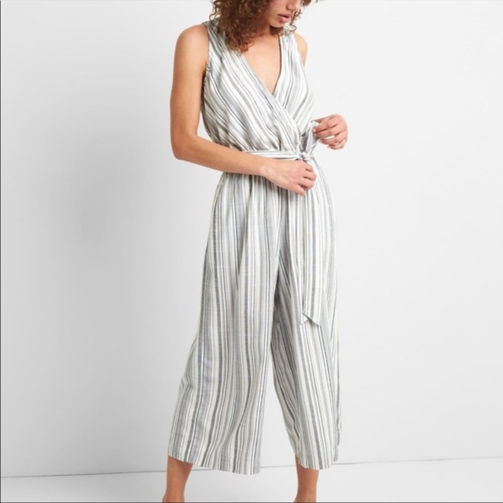 Gap Sleeveless Jumpsuit